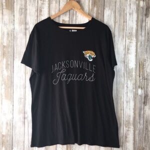 NFL Jacksonville Jaguars Women’s M Black Graphic Tee Faux Stitch Shirt Football